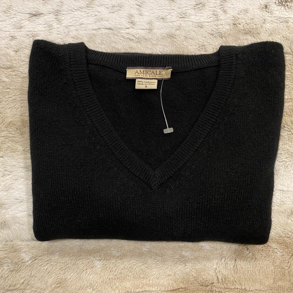 NWOT💝AMICALE Cashmere V-Neck Sweater Size S - Picture 13 of 14